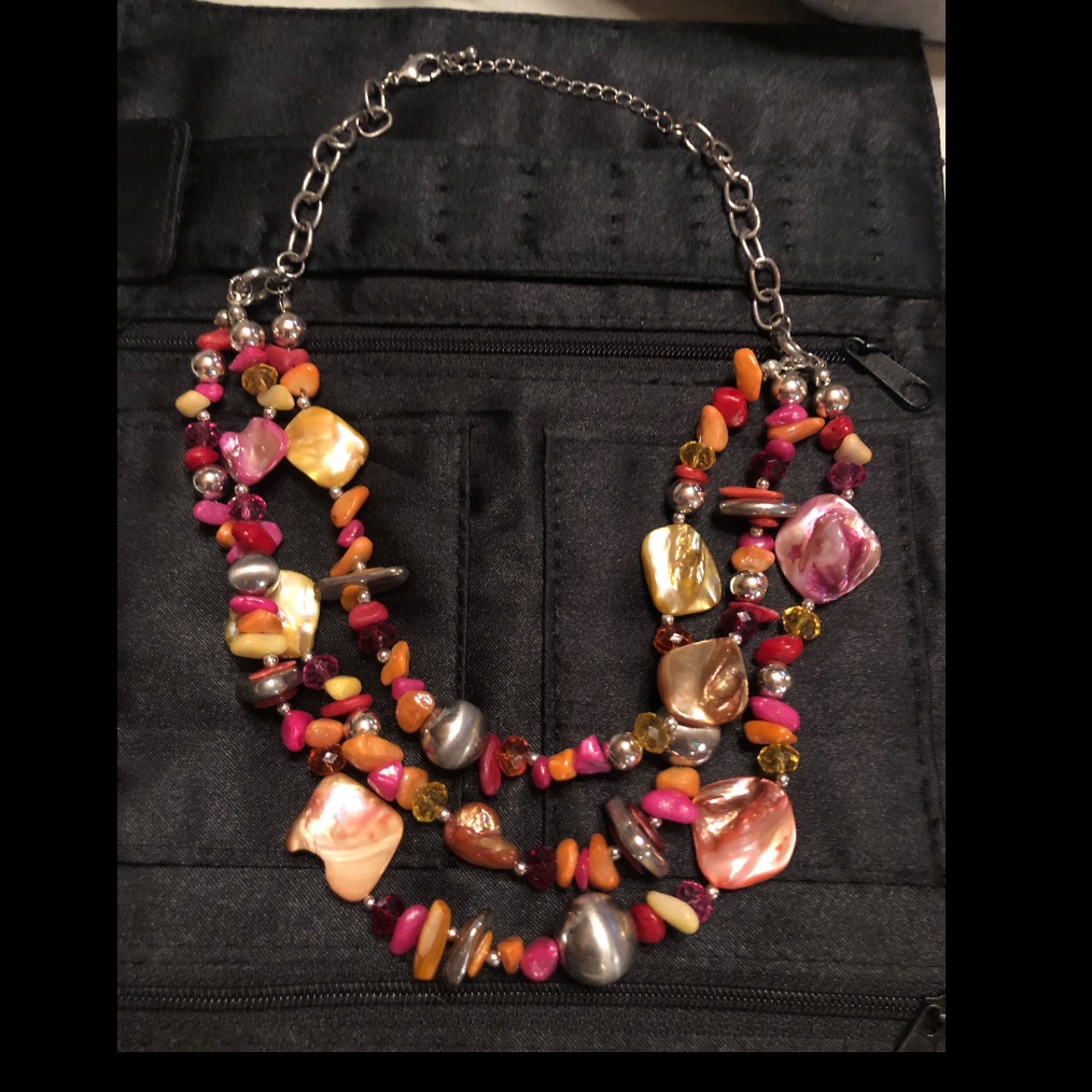 3 Strand Shell Necklace Gorgeous New 16-19” Adj
